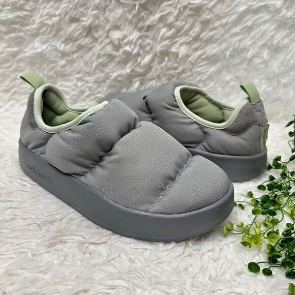 adidas Puffylette Mens Shoes in Charcoal Solid Grey/Linen‎ Green sz 6 NEW